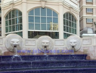 Lion Head Fountain in Singapore